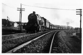 Locomotora de vapor de la serie 240 - 4051 a 4058 y 4061 a 4085 de RENFE (Ex Ferrocarril de Madri...