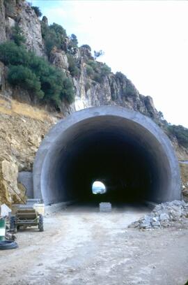 Construcción de un túnel en Almodóvar del Río