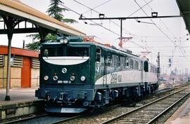 TÍTULO DEL ÁLBUM: Locomotoras eléctricas de la serie 289 de Renfe  (Ex 8900)