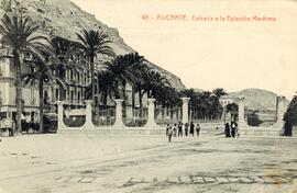 Entrada a la estación marítima de Alicante