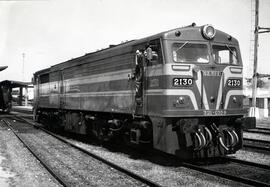 Locomotora de línea serie 321 - 030 - 9 (ex 2130)