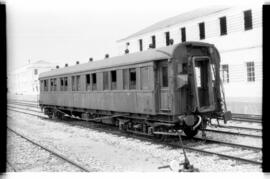 Coche de viajeros de 1ª clase AA 812 de la serie AA 811 a 814 de RENFE, ex Norte serie AA fhv 811...