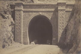 Boca de entrada del túnel de La Argentera, en la Sección Marsá - Falset a Reus de la línea La Zai...