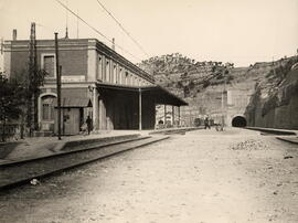 Estación de Castellbell y Vilar - Monistrol en la línea de Zaragoza a Barcelona