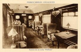 Interior de un coche de viajeros Pullman de la Compañía de los Ferrocarriles Andaluces