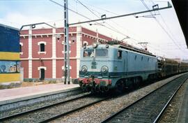 TÍTULO DEL ÁLBUM: RENFE 276
