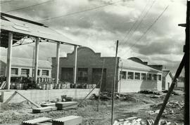 Nuevos talleres de material fijo, en la estación de Valladolid - Campo Grande. Línea de Madrid a ...