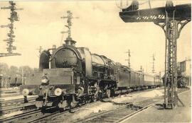 Ferrocarriles Belgas. El "Edelweiss" Ostende-Strasbourg-Bâle-Milan, en la estación de N...