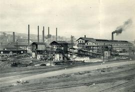 Hornos altos de la fábrica metalúrgica de Baracaldo (Vizcaya)