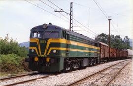 Locomotora diésel - eléctrica 321 - 046 - 5 de la serie 321 - 001 a 080 de RENFE, ex 2146 de la s...