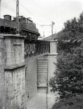 Puente metálico de Valdetocino