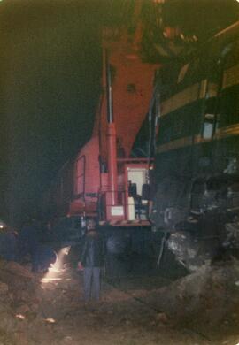 Descarrilamiento del tren 7631 compuesto una locomotora 333 en el km 90+500 de la línea Zamora a ...