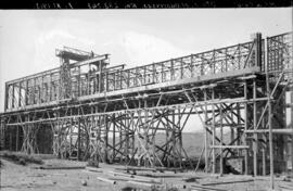 Puente de Guarrizas I, de dos tramos, en el km 283,743 de la línea de Manzanares a Córdoba, dentr...