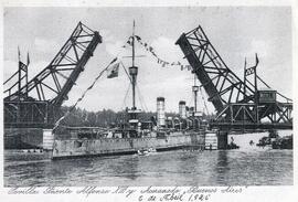 Actos de inauguración del Puente y la Corta de Alfonso XIII, en el río Guadalquivir en Sevilla