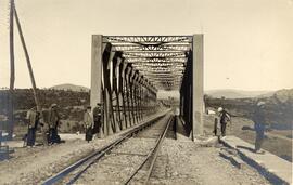 Entrada a un puente