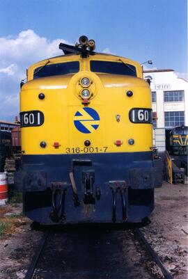 Locomotora diésel - eléctrica 316 - 001 - 7 de la serie 316 - 001 a 017 de RENFE, ex 1601, fabric...