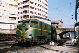 Locomotora eléctrica 7711 de la serie 7700 (Renfe 277)