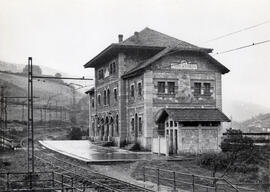 Estación de La Cobertoria (Lena, Asturias)