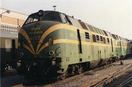 Locomotora diésel hidromecánica 340 - 022 - 3 de la serie 340 - 001 a 032 de RENFE, ex. 4022 de l...