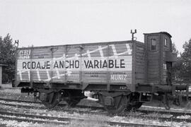 Vagón experimental PXfhv 6926 para el rodaje de ancho variable sistema Muñiz. Rodaje de Ancho Var...