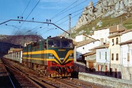 Locomotoras diésel de la serie 319 (ex 1900) de RENFE