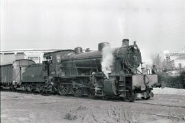 Locomotora de vapor 230 - 2071 de la serie 230 - 2066 a 2074 de RENFE (ex Oeste serie 701 a 710),...
