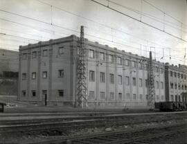 Estación de Madrid - Príncipe Pío. Edificios administrativos y viviendas de personal, del depósit...