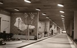 Conjunto de la nave izquierda de la exposición del Centenario del ferrocarril en España realizada...