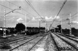 Playa de vías a la salida de la estación de Arbós en dirección Monjós de la línea de Barcelona-Té...