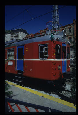 Automotor eléctrico o unidad de tren eléctrica de la serie 431 del Ferrocarril de Cercedilla - Lo...