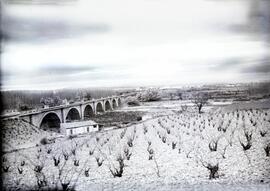 Puente de Marcilla sobre el río Aragón, en el km 111,242 de la línea de Zaragoza a Alsasua