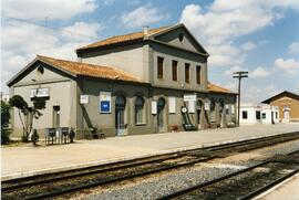 TÍTULO DEL ÁLBUM: [Fotografías de la línea de Mérida a Los Rosales (Sevilla)]