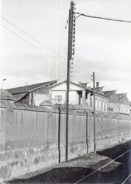 Línea de comunicaciones en la estación de Zaragoza - Campo del Sepulcro