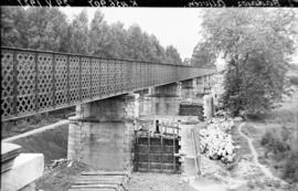 Sustitución de puentes metálicos. Línea Madrid a Badajoz, km 456,907. Puente Aljucén