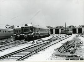 Automotor diésel de la serie 597 de RENFE, TER (Tren Español Rápido) (ex 9701 a 9760), construido...