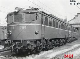 Locomotora eléctrica 274 - 001 - 7 (ex 7401)