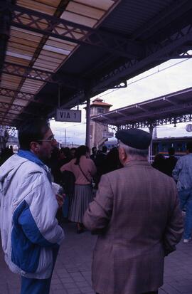 Viajeros en la estación de El Escorial