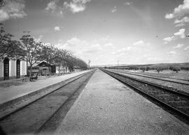 Estación de Jabalquinto de la línea de Manzanares a Córdoba y de la sección de Baeza a Sevilla de...
