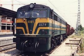 Locomotora diésel - eléctrica 321 - 079 - 6 de la serie 321 - 001 a 080 de RENFE, ex 2179 de la s...