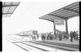 Tren Iberia Expreso, diurno en la parte española y que cubría la línea Madrid - Bilbao / Hendaya ...