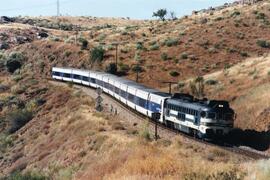 Tren Talgo Extremadura a su paso por las inmediaciones de la estación Río Tajo