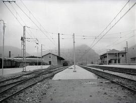 Estación de Los Corrales de Buelna de la línea de Venta de Baños a Santander