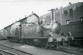 Locomotora de vapor 120 - 0202 de RENFE, ex. nº 178 de la Compañía MZA y procedente de la Compañí...