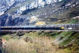 TÍTULO DEL ÁLBUM: Locomotoras eléctricas de la serie 279 de Renfe  (Ex 7900)