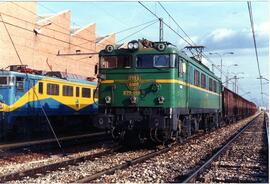 TÍTULO DEL ÁLBUM: Locomotoras eléctricas de la serie 279 de Renfe  (Ex 7900)