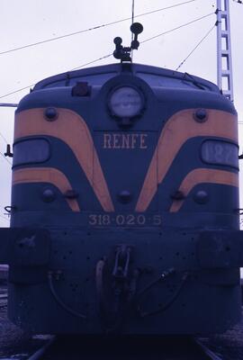 Locomotoras diésel - eléctricas de la serie 318 - 001 a 024 de RENFE, ex. 1801 a 1824, fabricadas...