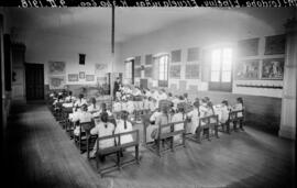 Escuela de la estación de Baeza, km 314,400 de la línea de Manzanares a Córdoba