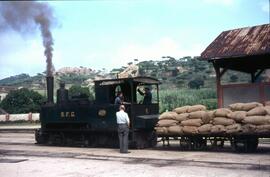 Locomotora de vapor nº 6 del Ferrocarril San Feliu de Guixol a Gerona (SFG), con rodaje 031 T y f...