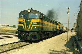 Locomotora diésel - eléctrica 321 - 072 - 1 de la serie 321 - 001 a 080 de RENFE, ex 2172 de la s...