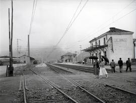 Estación de Los Corrales de Buelna de la línea de Venta de Baños a Santander